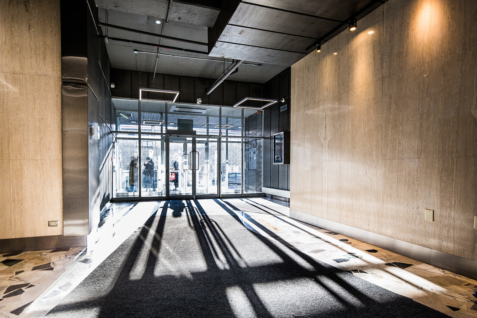 carré de gaspé's lobby